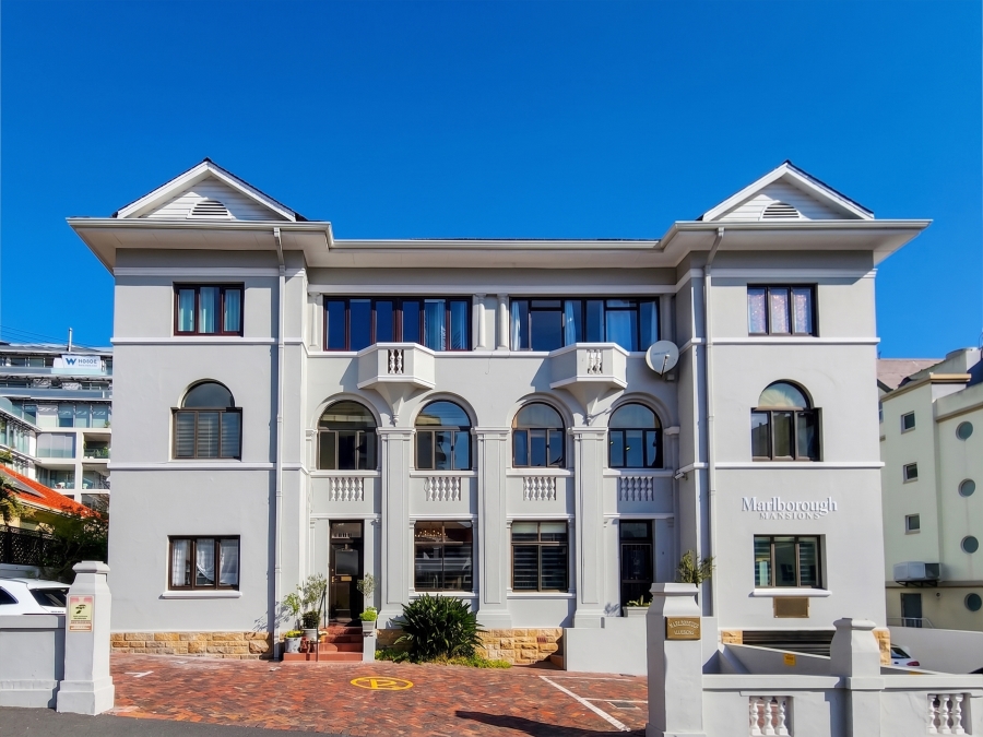 3 Bedroom Property for Sale in Bantry Bay Western Cape